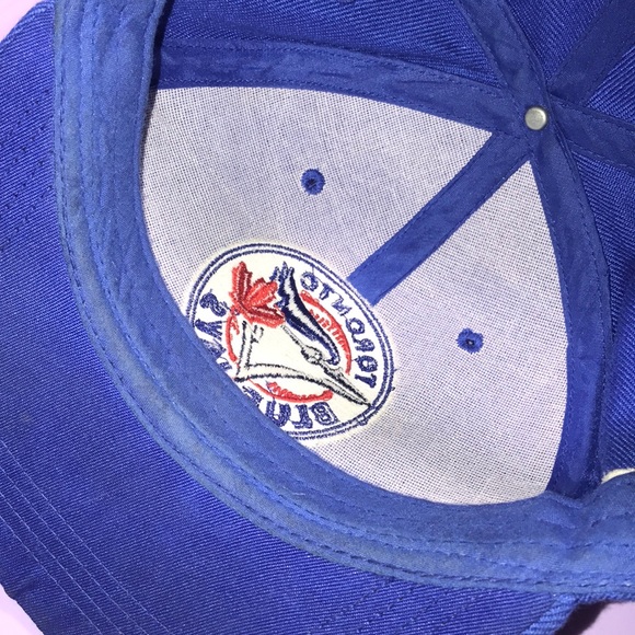 Toronto Blue Jays Hat - Picture 11 of 12